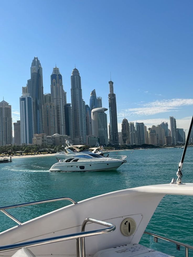 Sunset Luxury Yacht Tour with Barbeque meal 2