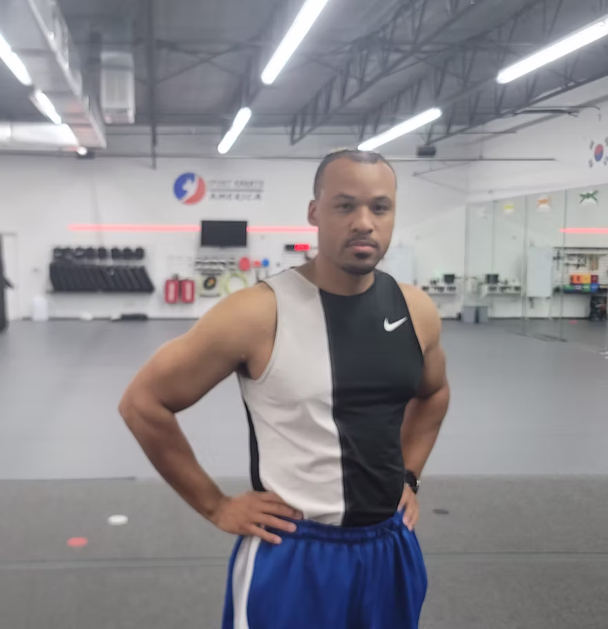 Kundenreview von Chris Houston zur PCT 8-Week Transformation Challenge