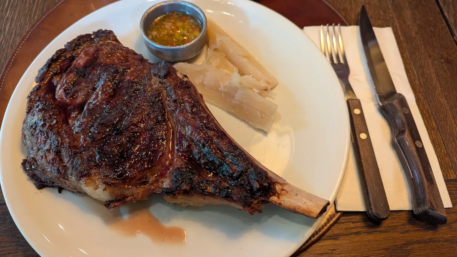 tomahawk-steak.webp