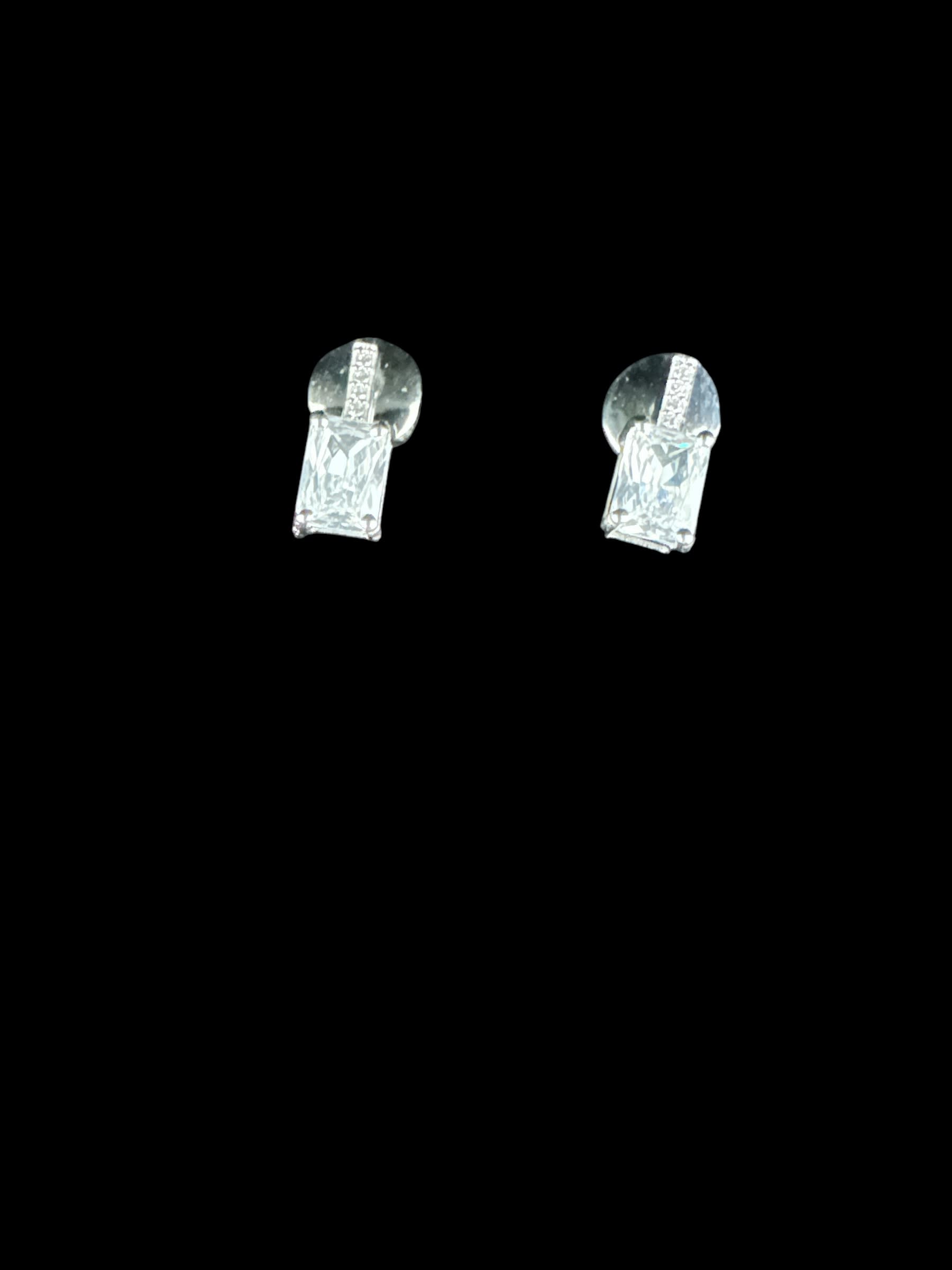 92.5 Sterling Silver Cute Little Studs