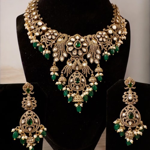 Victorian Mehandi finish Neckset with Green Beads