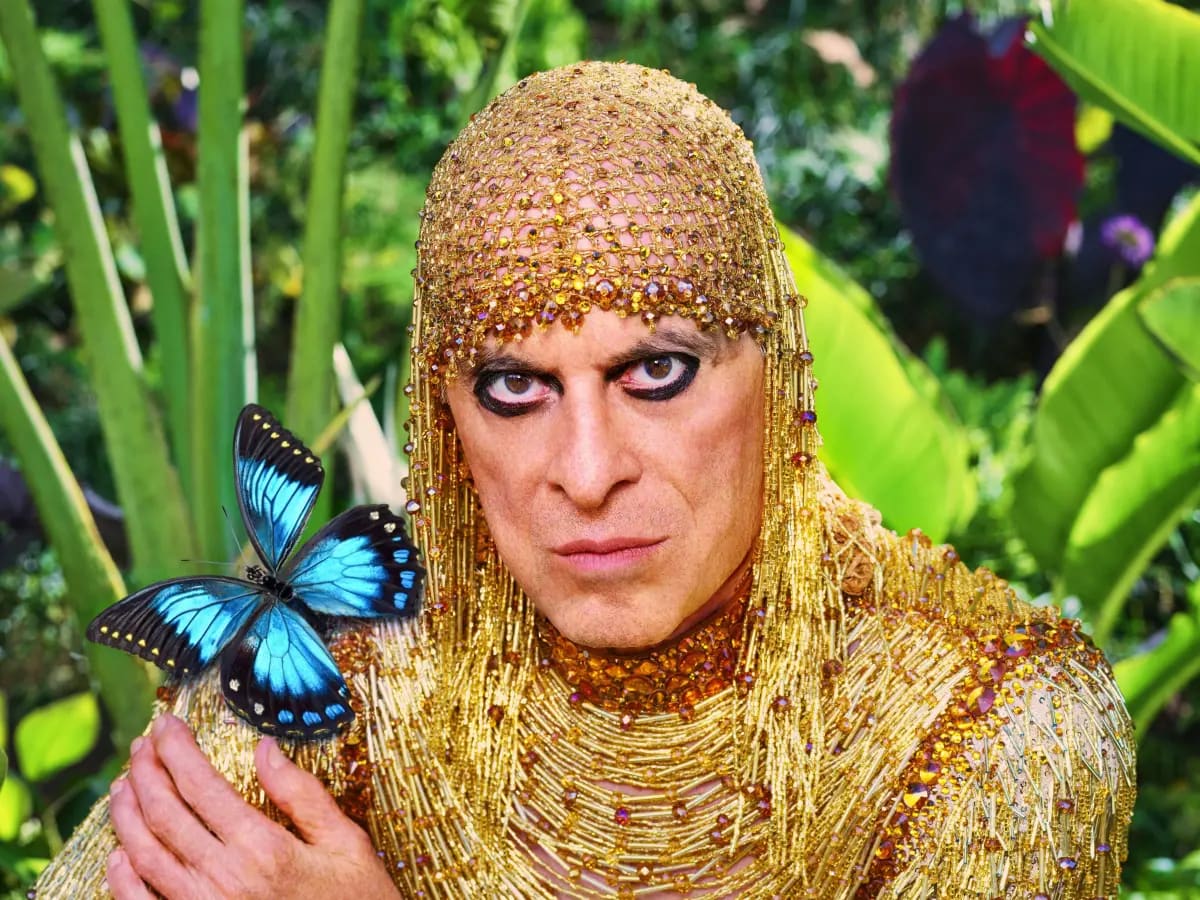 Ney Matogrosso anuncia turnê "85 Anos de Ousadia" com 10 shows pelo Brasil