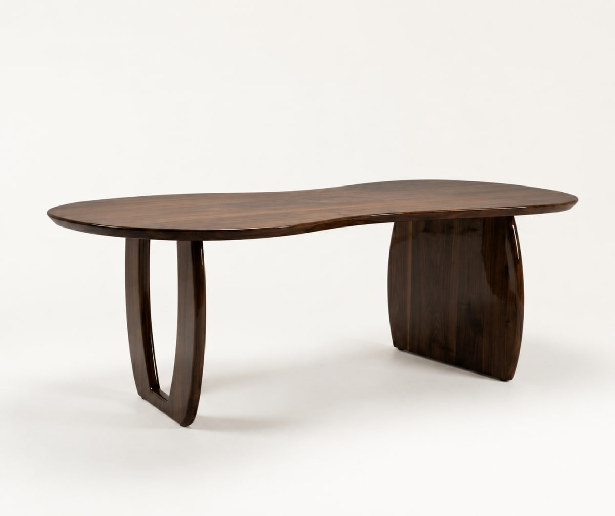 Nadi Dining Table
