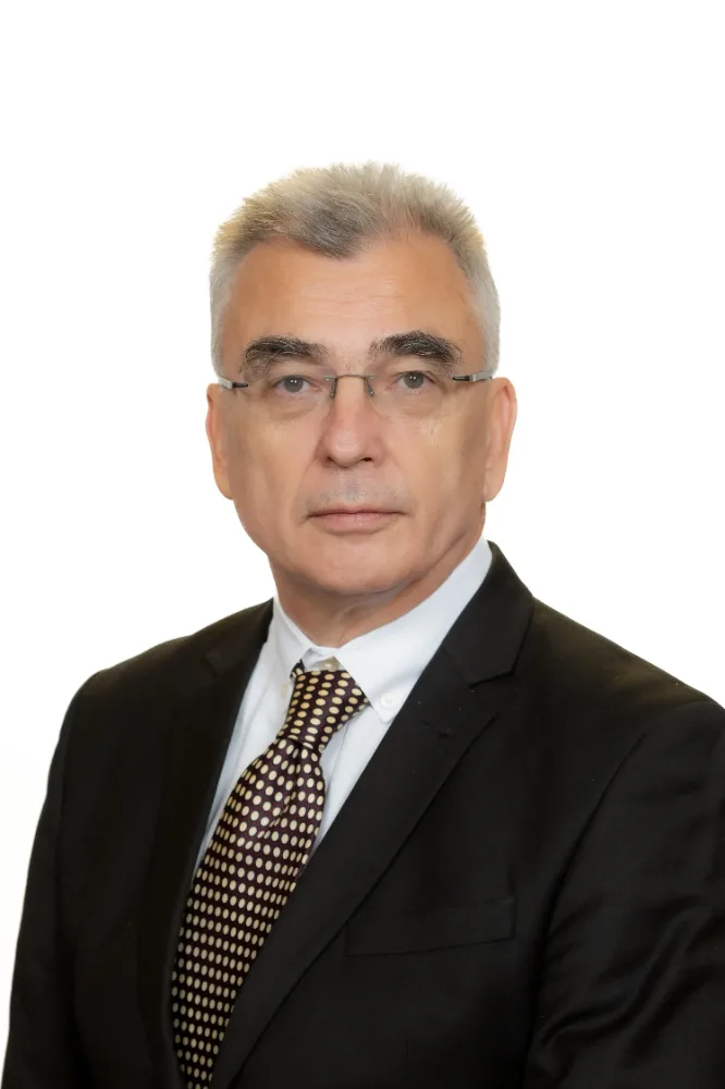 Petrișor Peiu avertizează în Parlament: „Vom avea soarta Greciei dacă negăm criza”. Critici dure la adresa noului program de guvernare