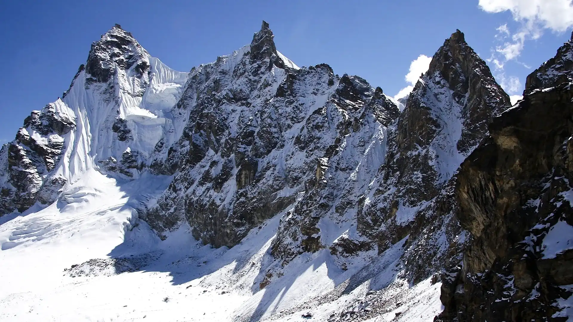 Everest Three Passes Trek – 19 Days 5