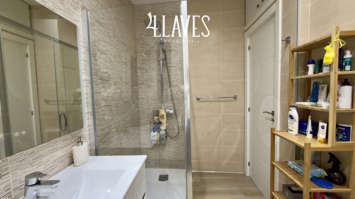 Piso en Venta Calle de Embajadores - Delicias - Imagen 8