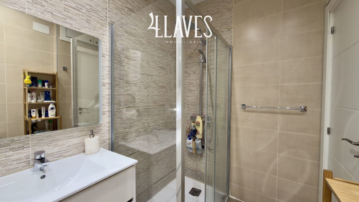 Piso en Venta Calle de Embajadores - Delicias - Imagen 9