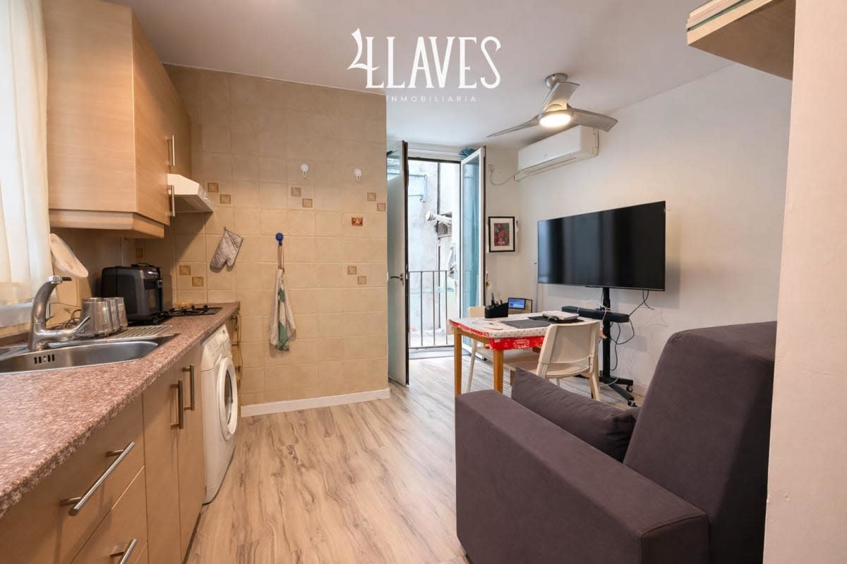 Piso en Venta Calle Del Salitre - Lavapiés - Centro - Imagen 5