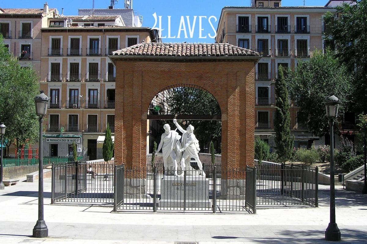 Alquiler de Larga Estancia en Calle del Espíritu Santo (Malasaña) - Imagen 9