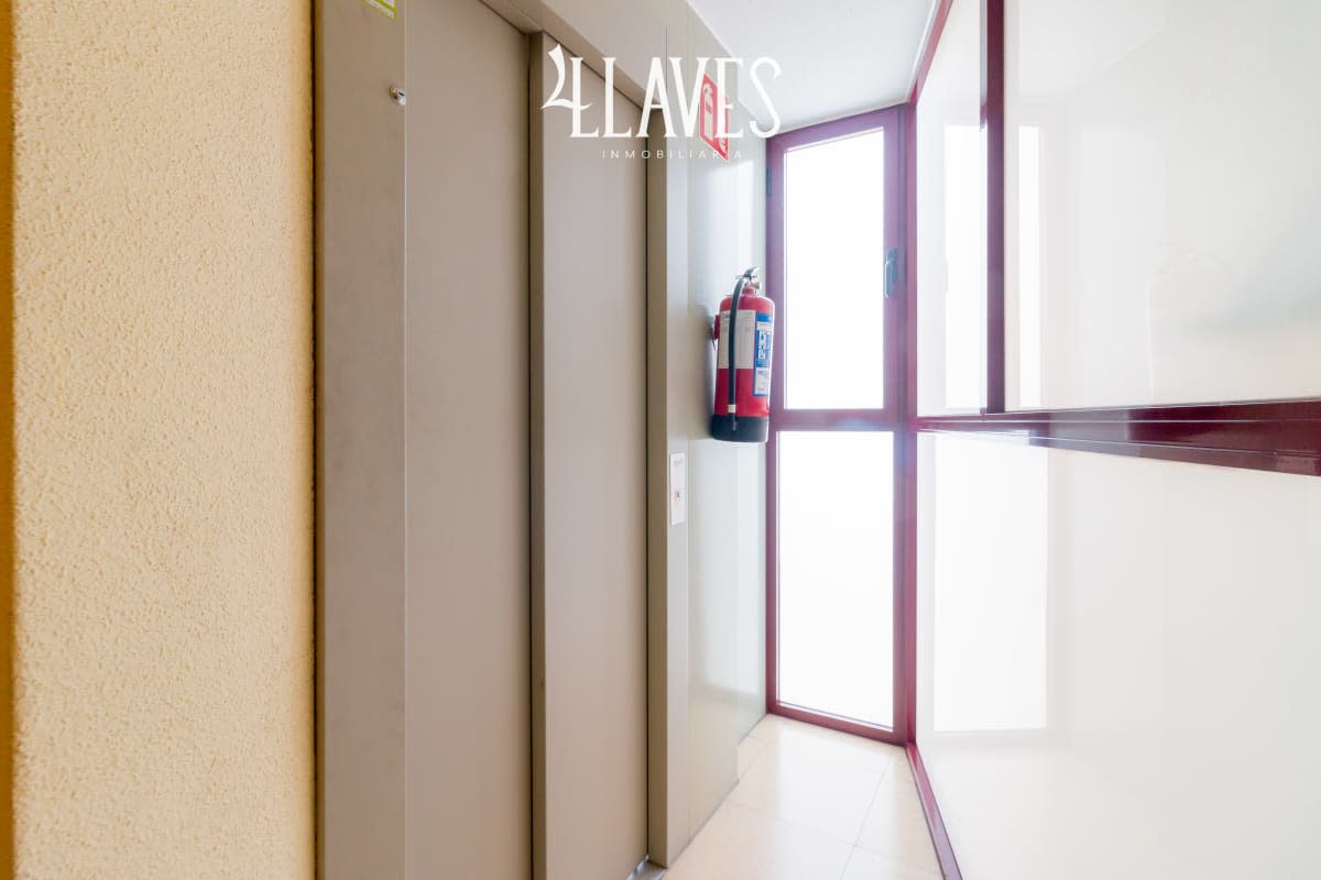 Piso en Hacienda de Pavones  - Imagen 1