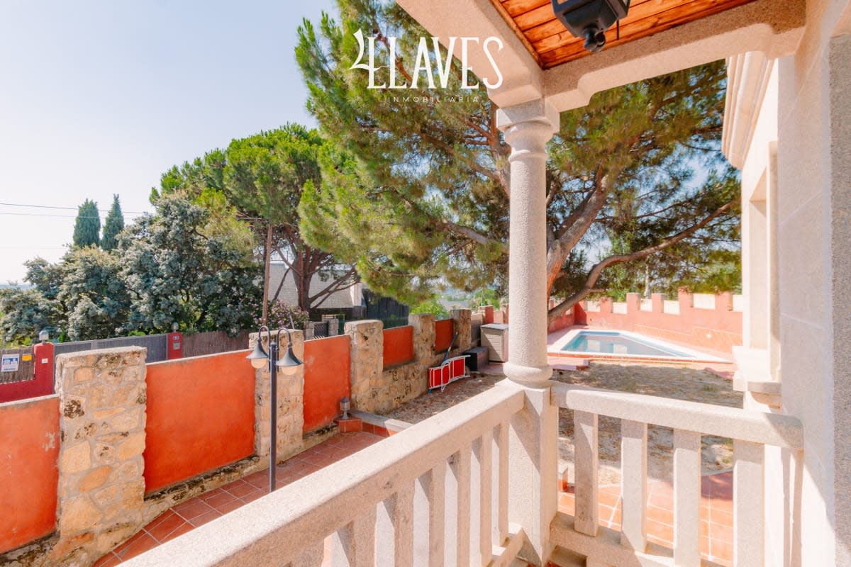 Chalet independiente en venta en Avenida del Escondite, Torrelodones, Madrid - Imagen 13