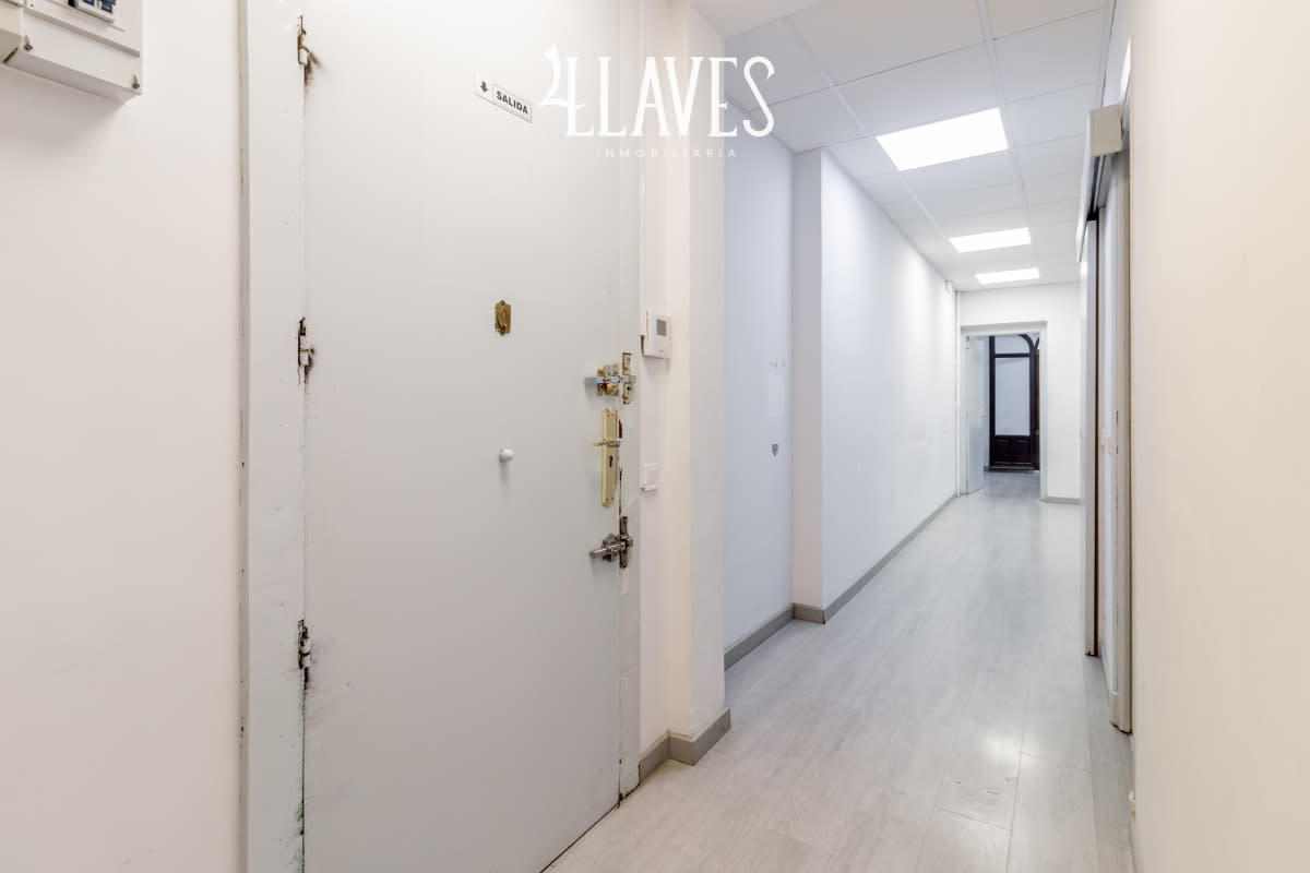 Piso en venta en Calle Alcalá - Imagen 4
