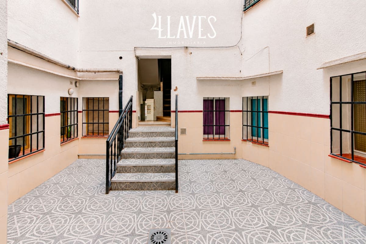 Piso en Venta en Calle Tomás Esteban