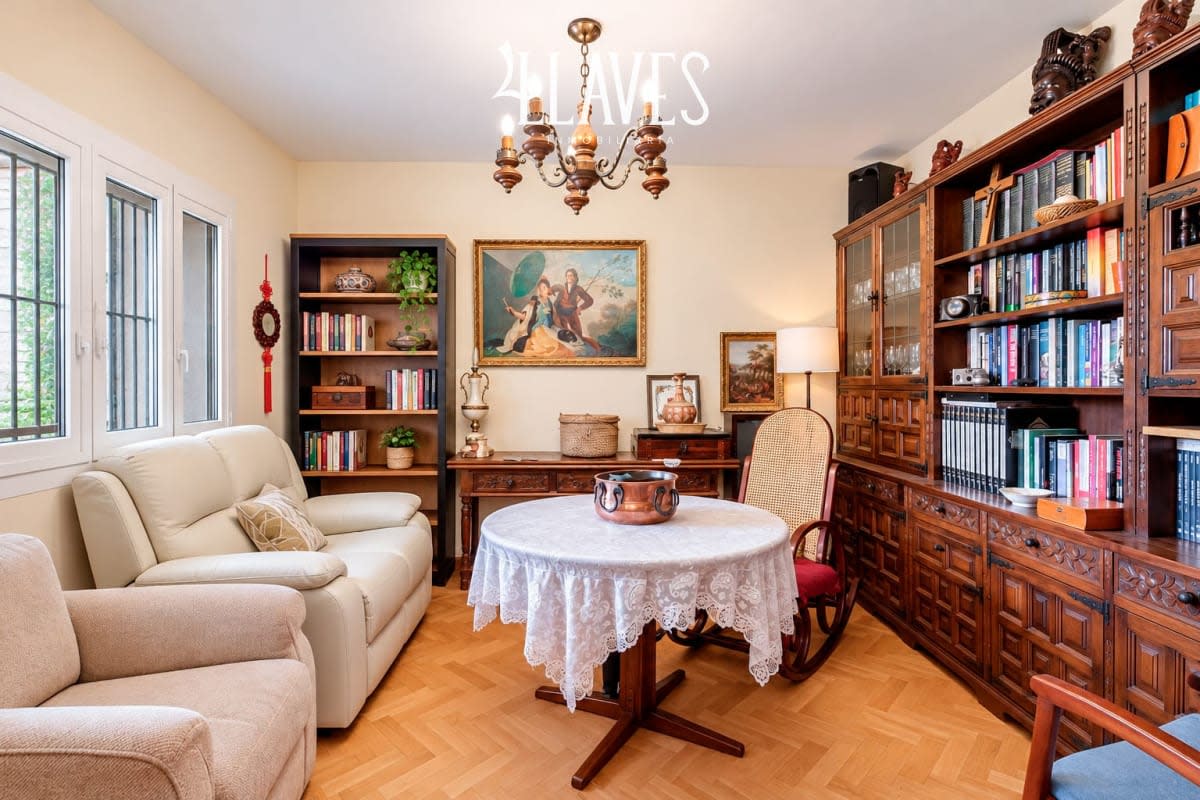 Piso en Venta en Calle Santa Comba