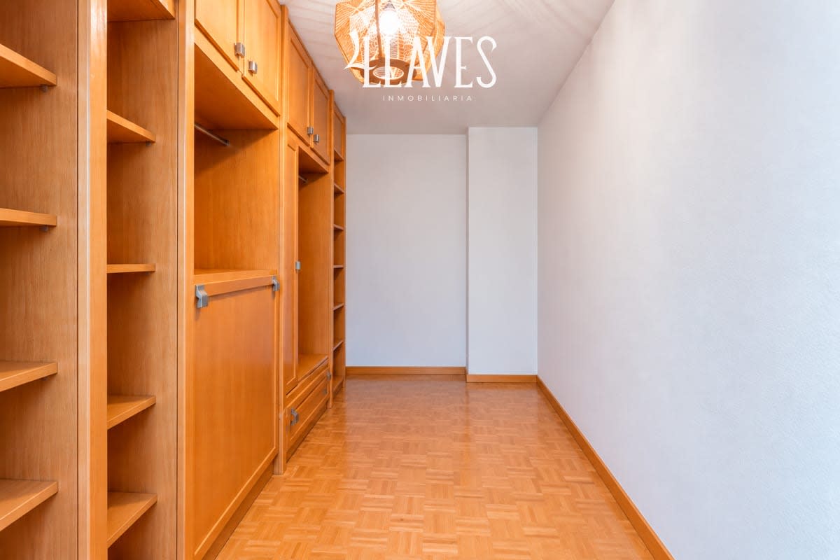 Piso en Venta en Calle José de Cadalso - Imagen 18