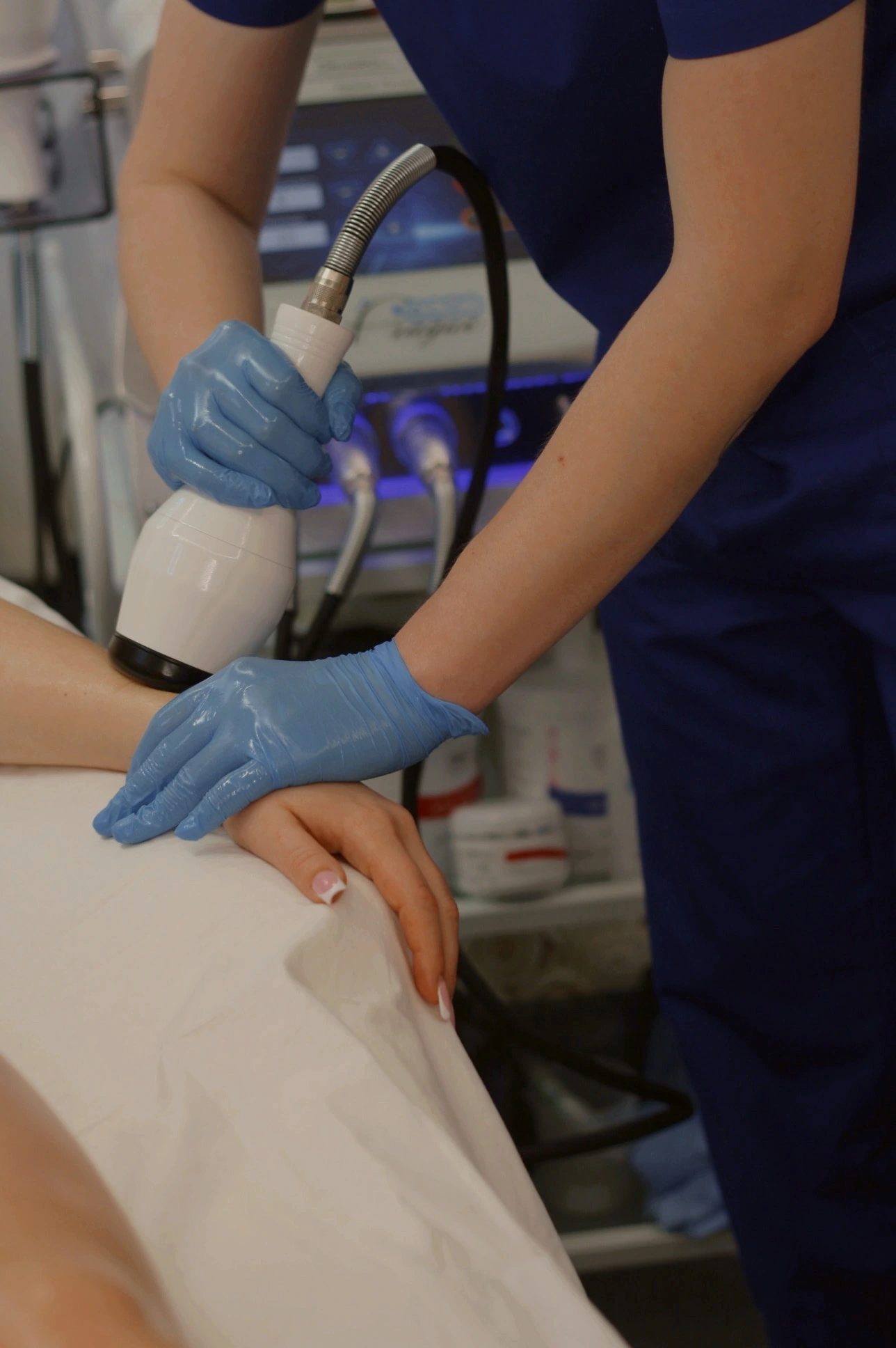 Přístroj Drumroll V-03 při masáži