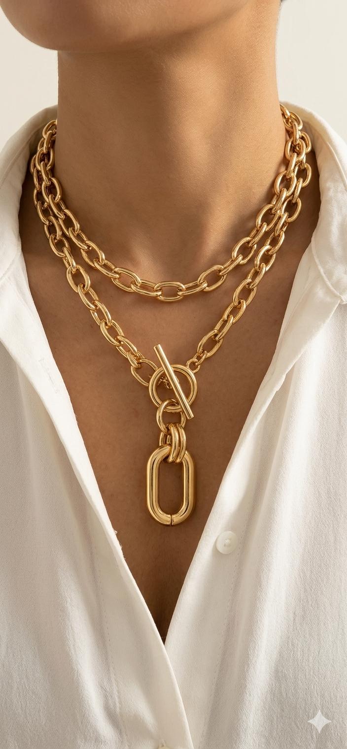 Collier à chaîne double couche