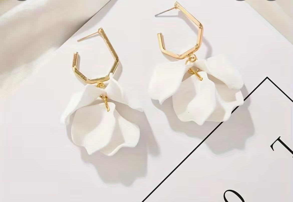 Boucles d'Oreilles Pétale de Rose 