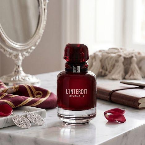L’interdit Givenchy rouge 