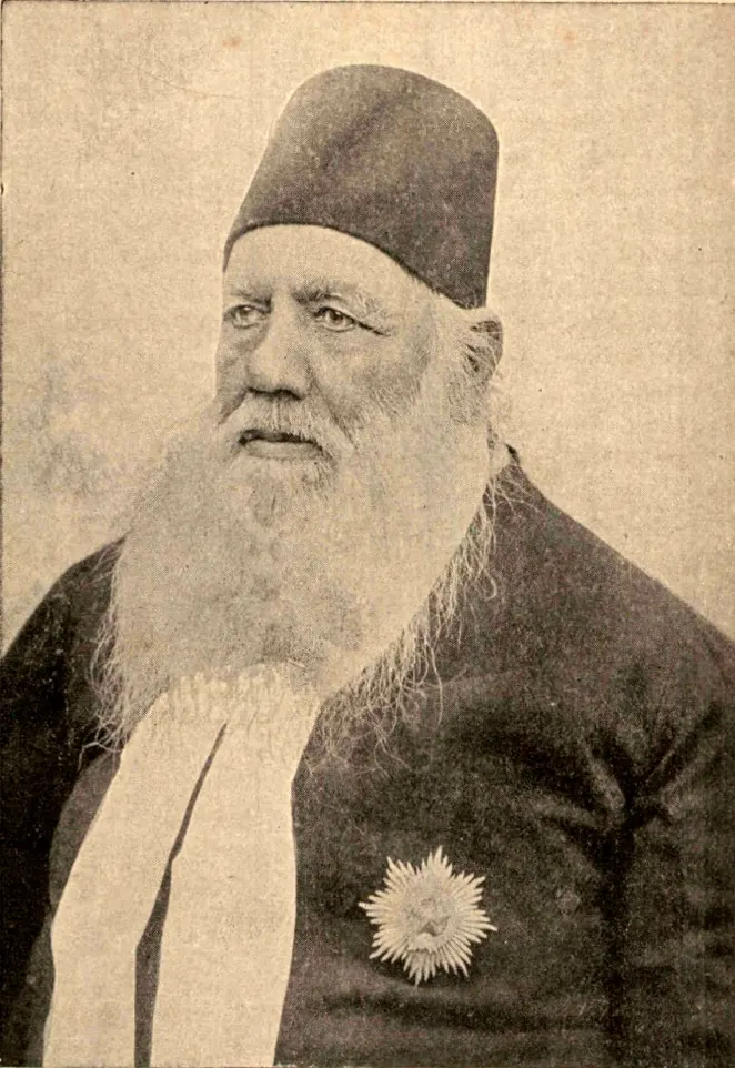(ترانۂ مِلّی اور ترانۂ ہندی ایک تقابلی جائزہ از علامہ اقبال مع حلِ لغات و تشریح) سر سیّد احمد خان