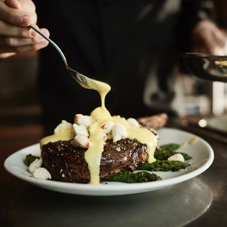 Fleming's Prime Steakhouse and Wine Bar