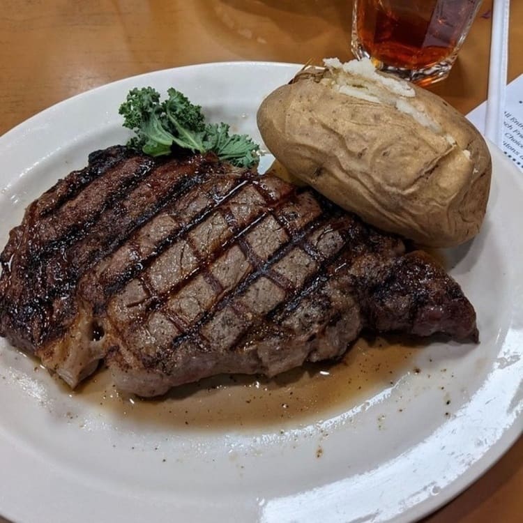 Cattlemen’s is a prominent laid back steakhouse in Oklahoma that excludes a vintage atmosphere