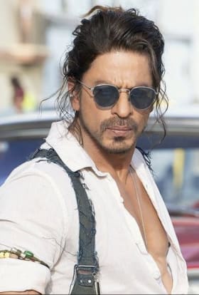 Shah Rukh Khan filming in Mumbai for Salman Khan's Tiger 3