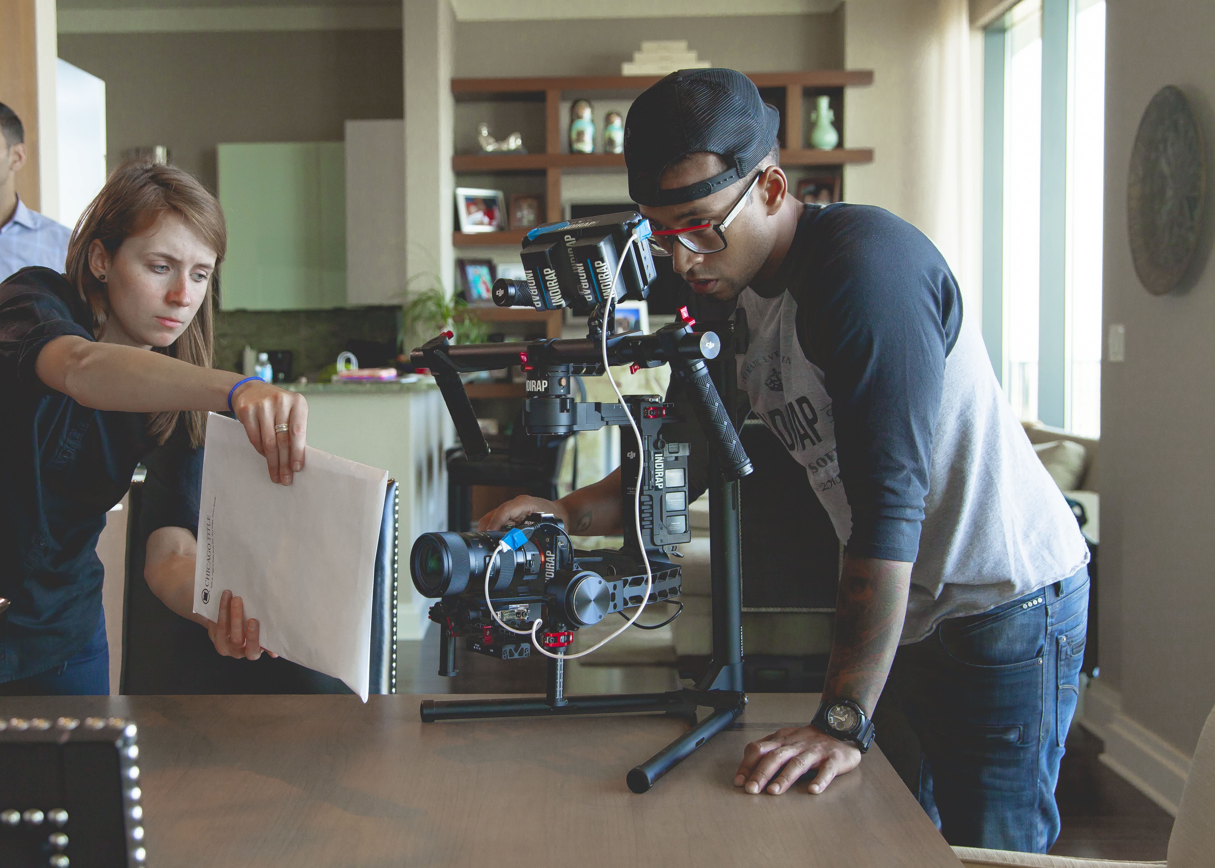Assistant directors create strike fund for production assistants ...