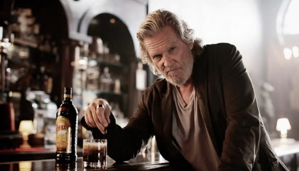 Jeff Bridges in California for KahlÃºa ad