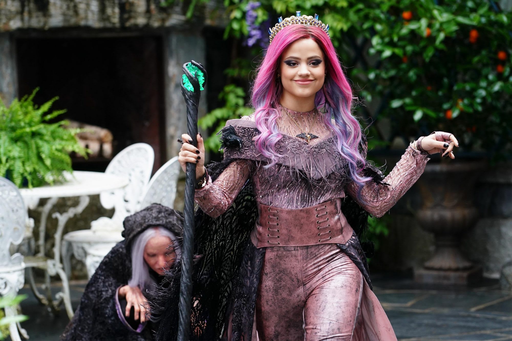 Disney Descendants 4 - Descendants: The Rise of Red 