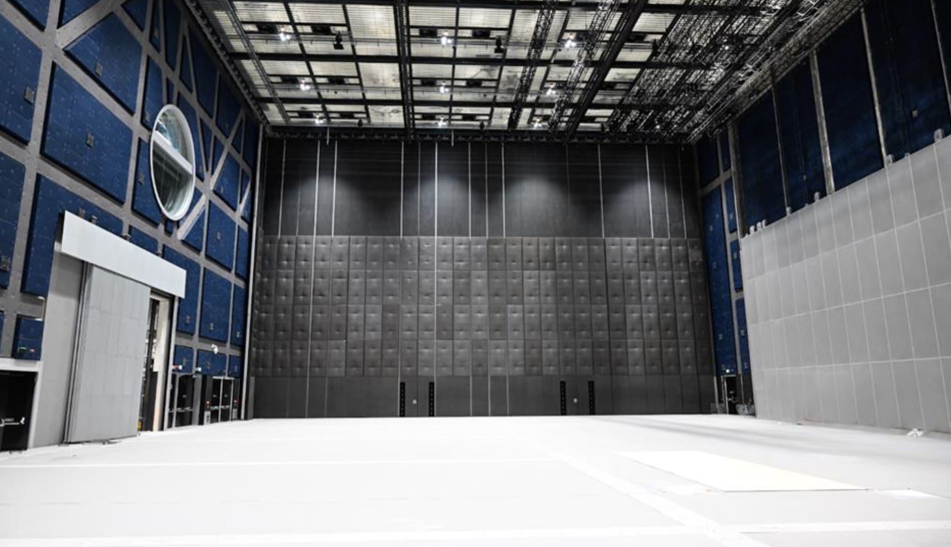 Versa launches Manchester studios