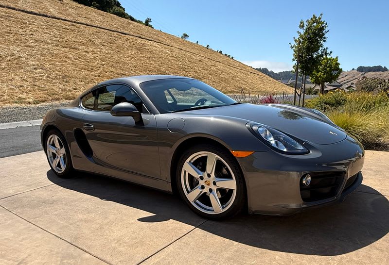 2017 Porsche Cayman