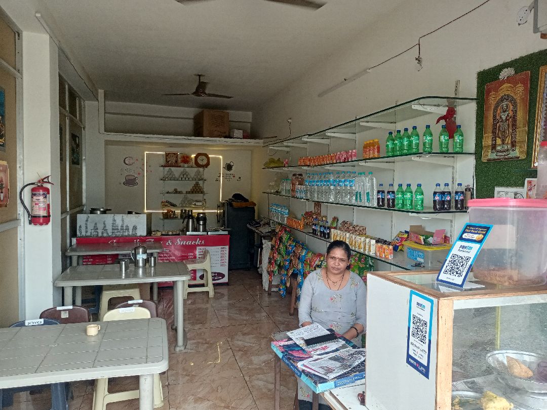 Gauri Tea and Snacks