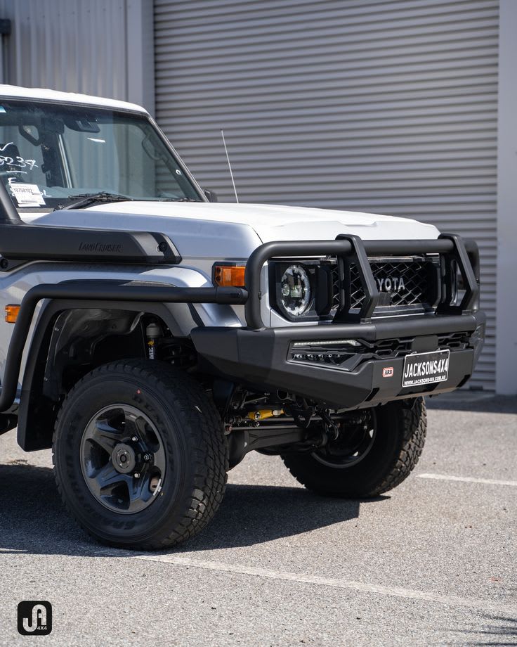 Land cruiser 79 series 2025