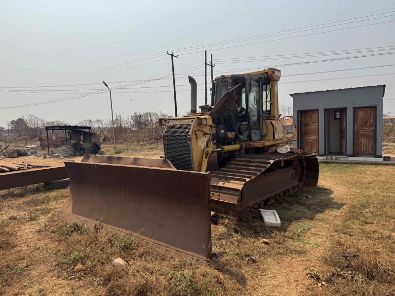 Komatsu D61PX-15 Bulldozer