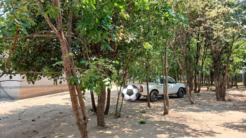 Developed 2.64-acre exclusive smallholding with a 5 bedroomed executive house in Fatima, Ndola
