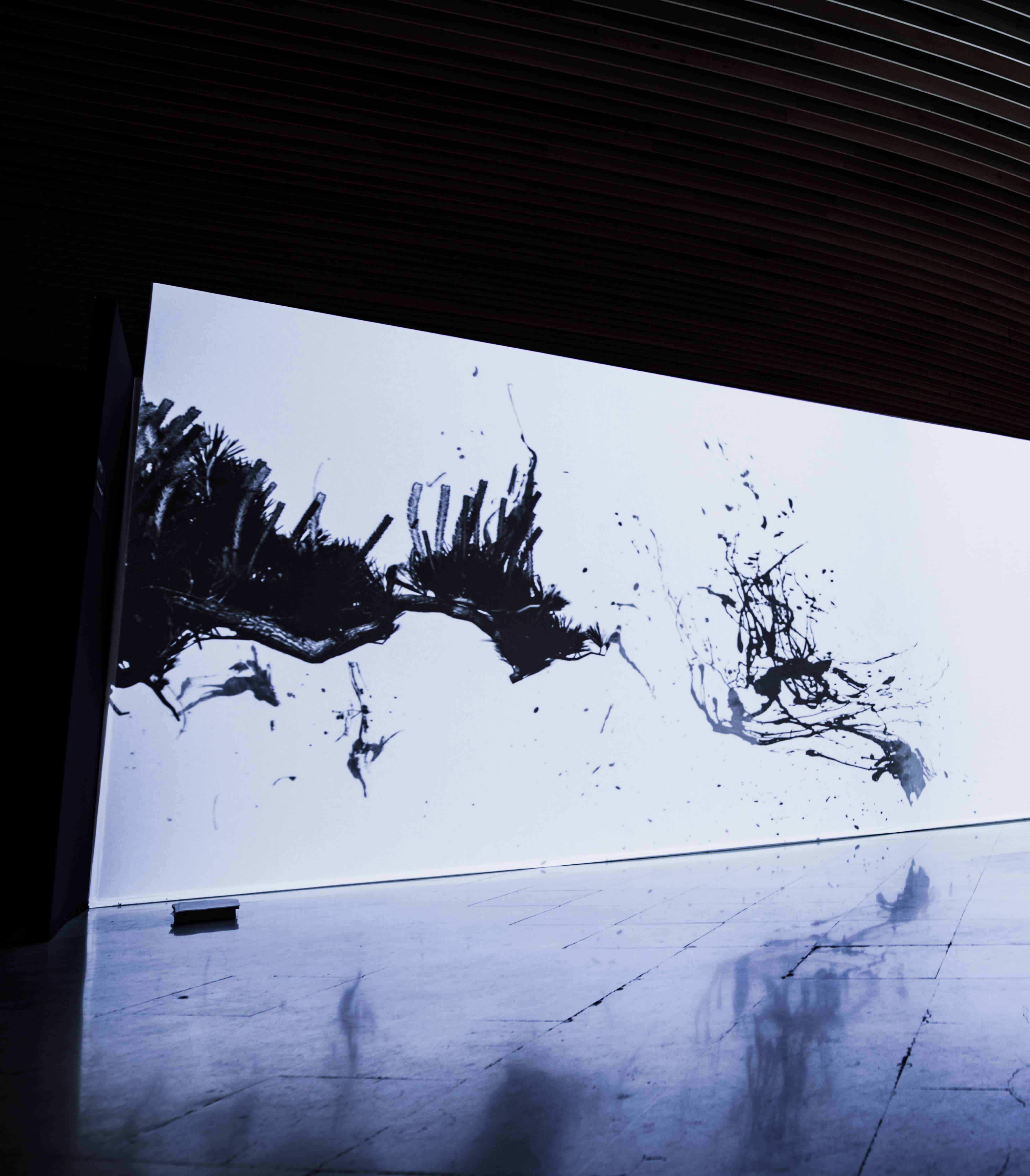 shun-kawakami-installation-digitale-louvre-satocreative