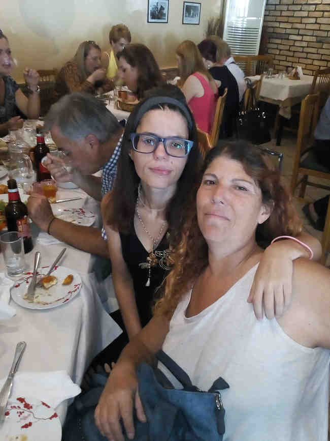 Η μητέρα Ζήνα Λιακάκου και η κόρη Αντιγόνη (Σύνδρομο Lennox Gastaut) 9