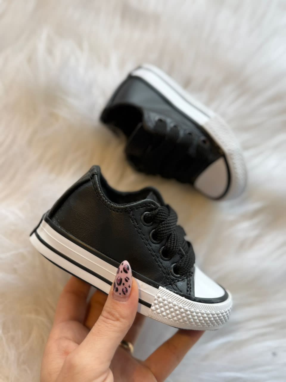 Converse Eco Cuero Negro