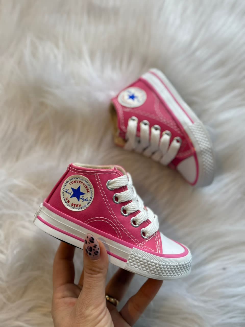 Botita Converse Eco Cuero Fucsia
