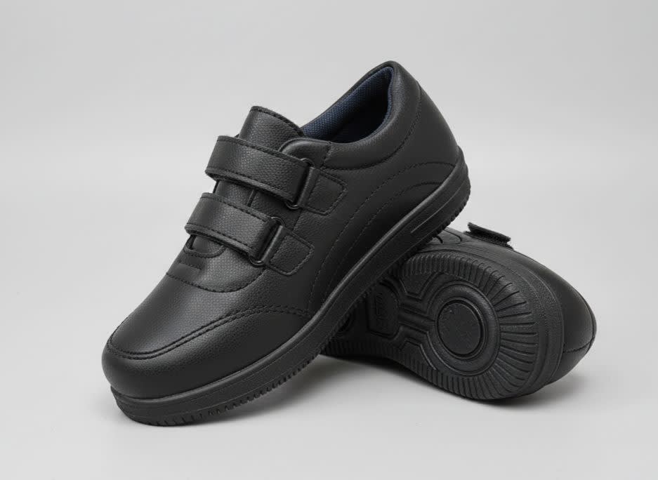 Zapatilla Escolar Con Abrojo