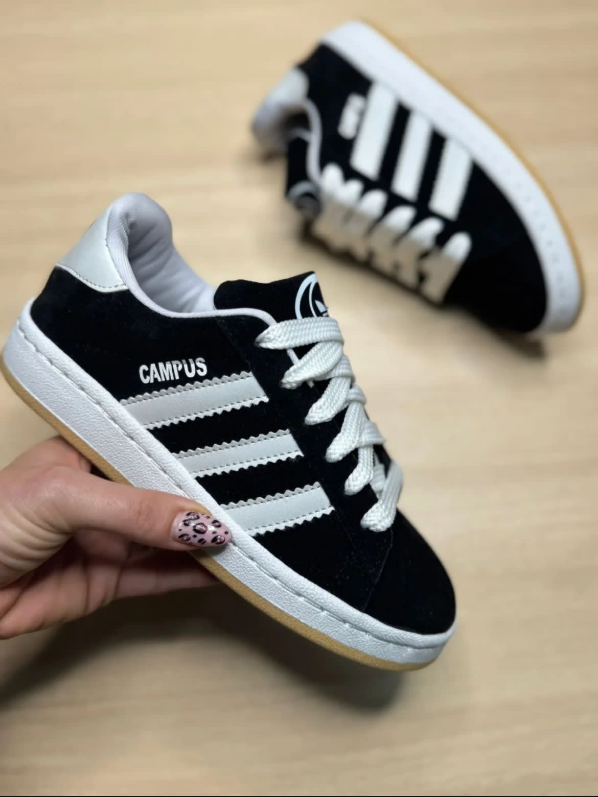 Adidas Campus Negro Gamuza