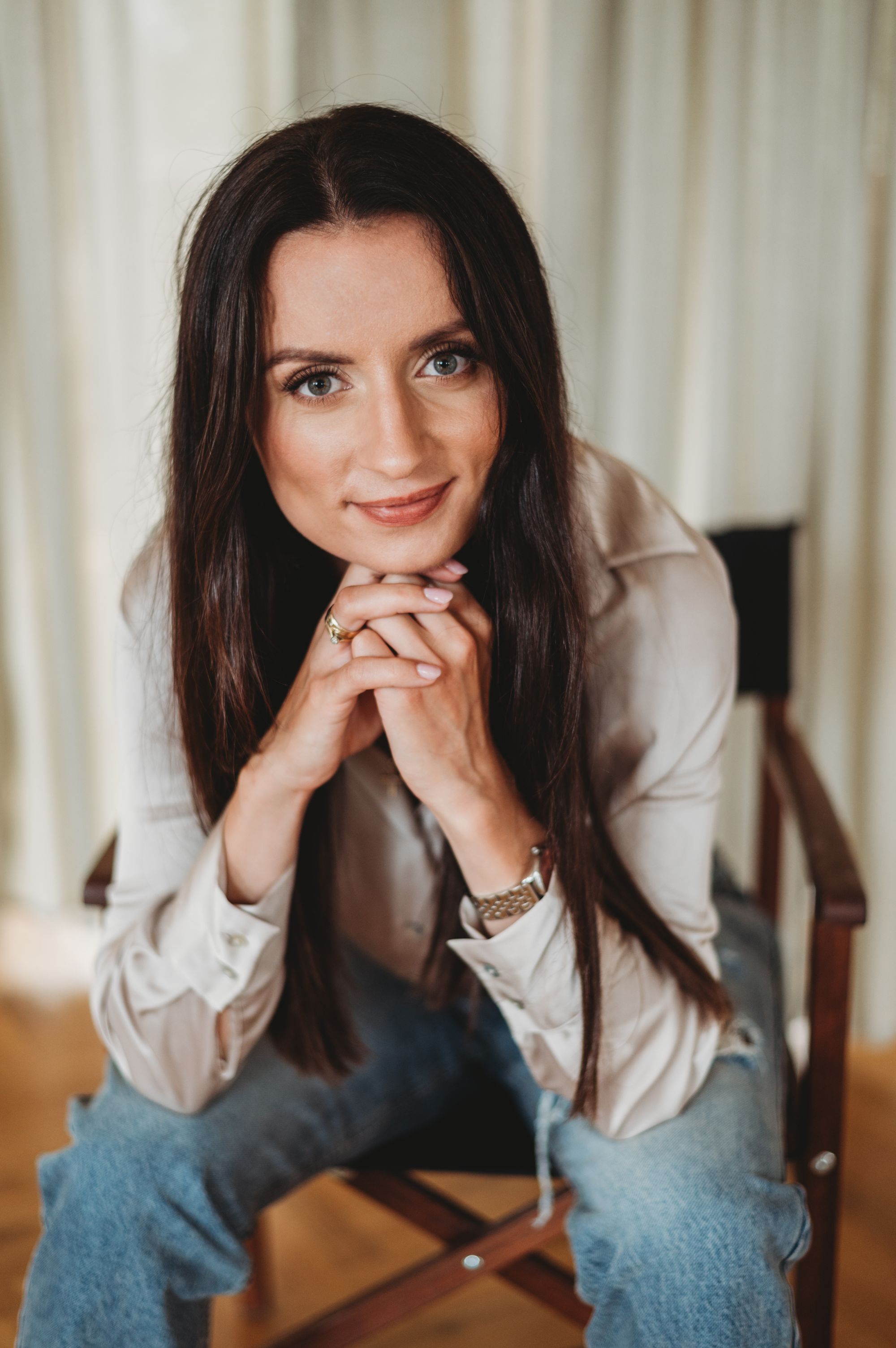 Katarzyna Majcher - psycholog specjalizujący się w terapii traumy i wsparciu psychologicznym dla Polaków w Holandii