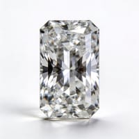 Radiant cut diamond