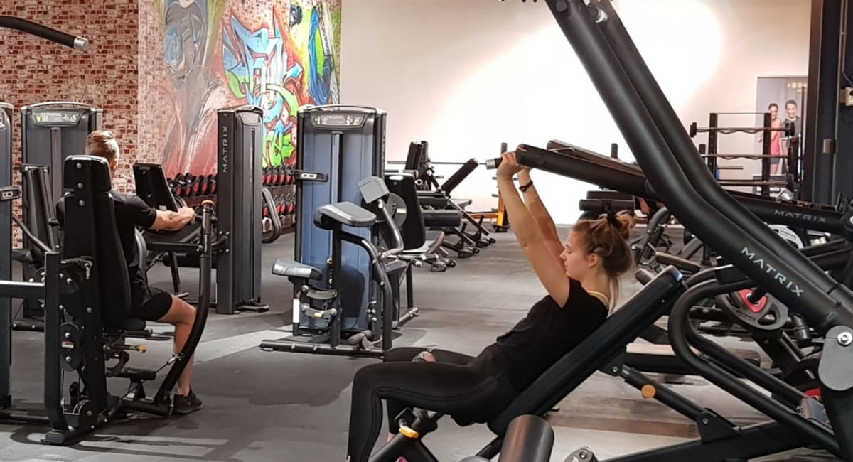 alcx8y7ew3gobtkt6grn - Hero Foto Full of Life Limmen B.V. Limmen 0