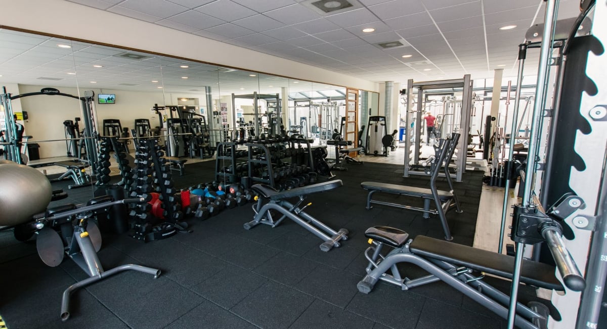 htdlg1234cv80j4xhyrm - Hero Foto All About You Gym Den Haag 0