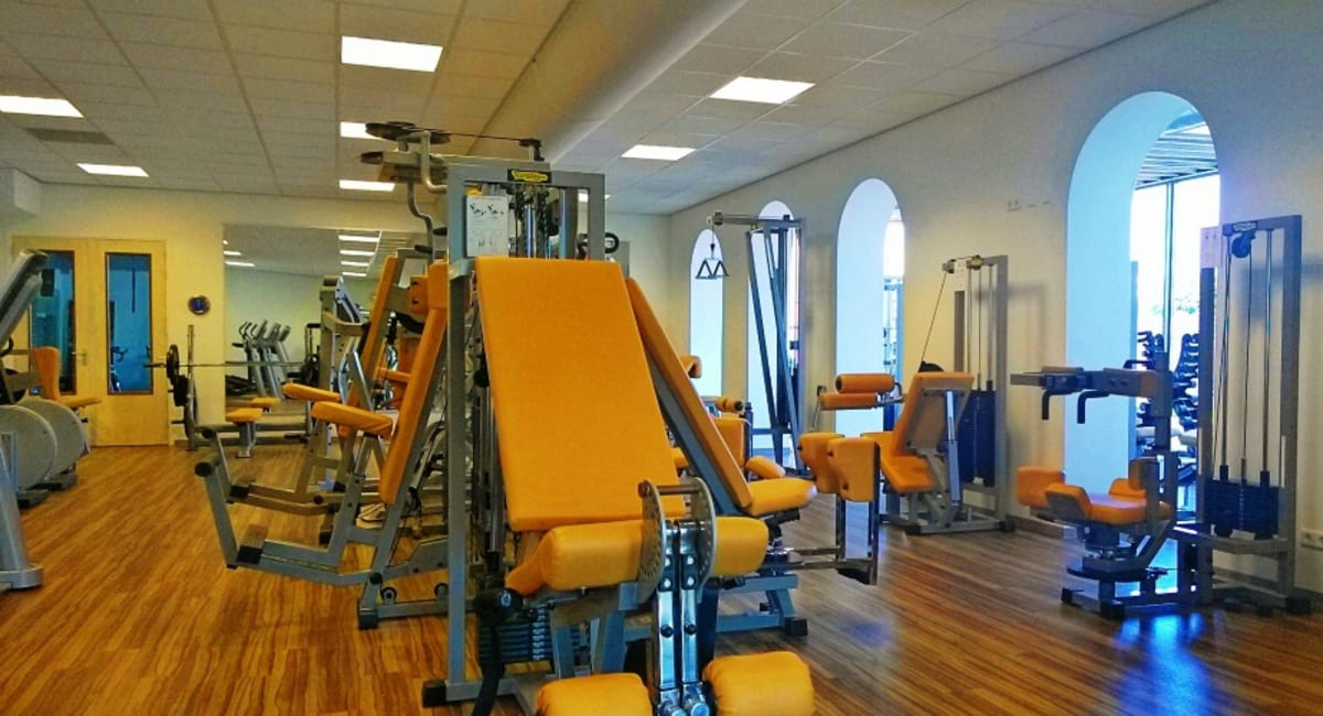 kpu9quridx3auy1gskzy - Hero Foto Fitness de Bataaf Den Haag 0