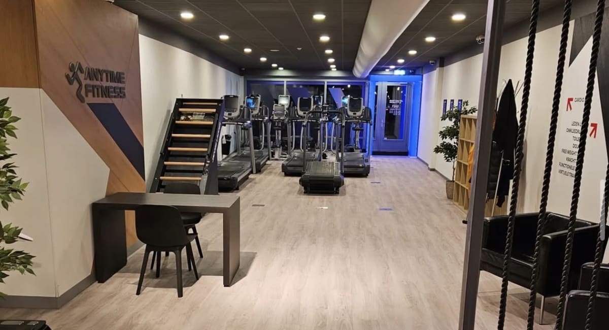 snoygjtukrx4bpp86bwj - Hero Foto Anytime Fitness Goor Goor 1