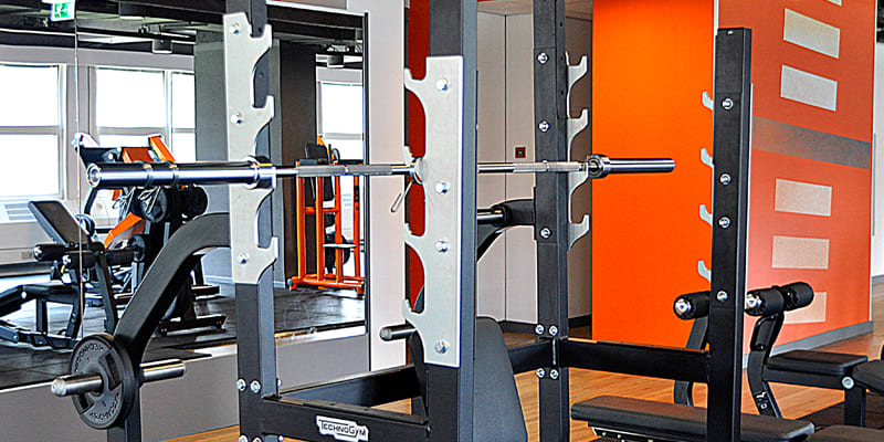 Basic-Fit Fitness Amsterdam Ernststraat Afbeelding