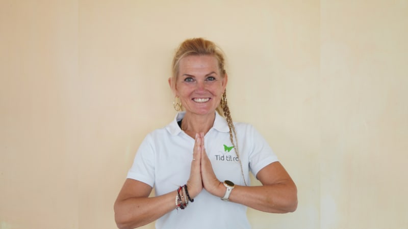 Yoga og velkomstmiddag